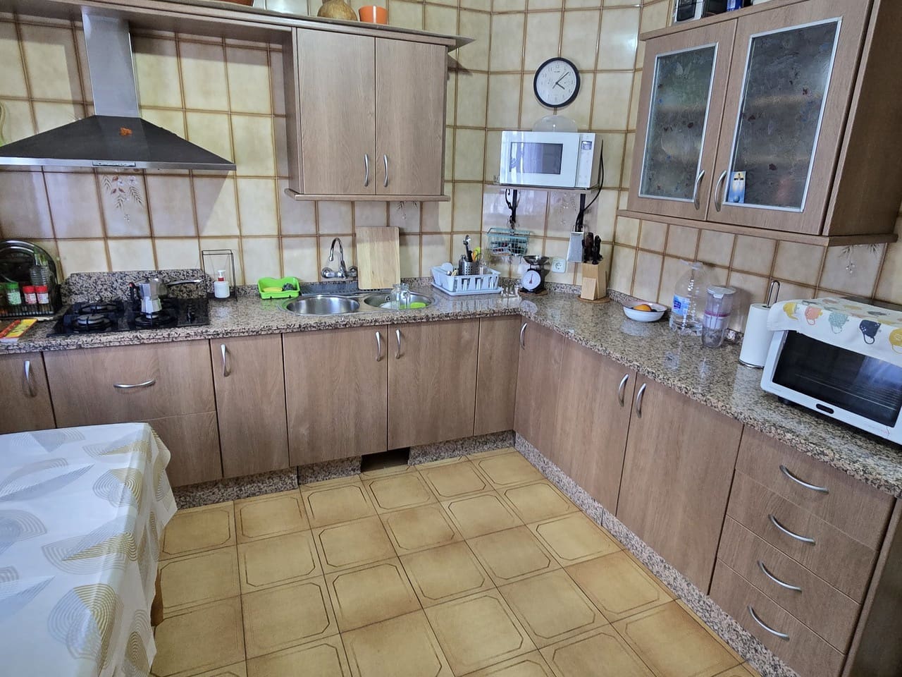 6 sovrum Hus till salu i Alcaucin med garage - 195 000 € (Ref: 9337051)