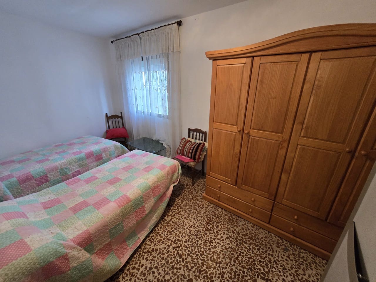 6 sovrum Hus till salu i Alcaucin med garage - 195 000 € (Ref: 9337051)