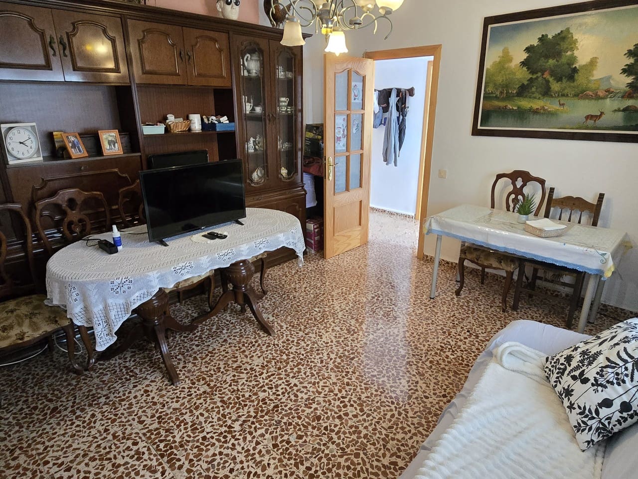 6 sovrum Hus till salu i Alcaucin med garage - 195 000 € (Ref: 9337051)