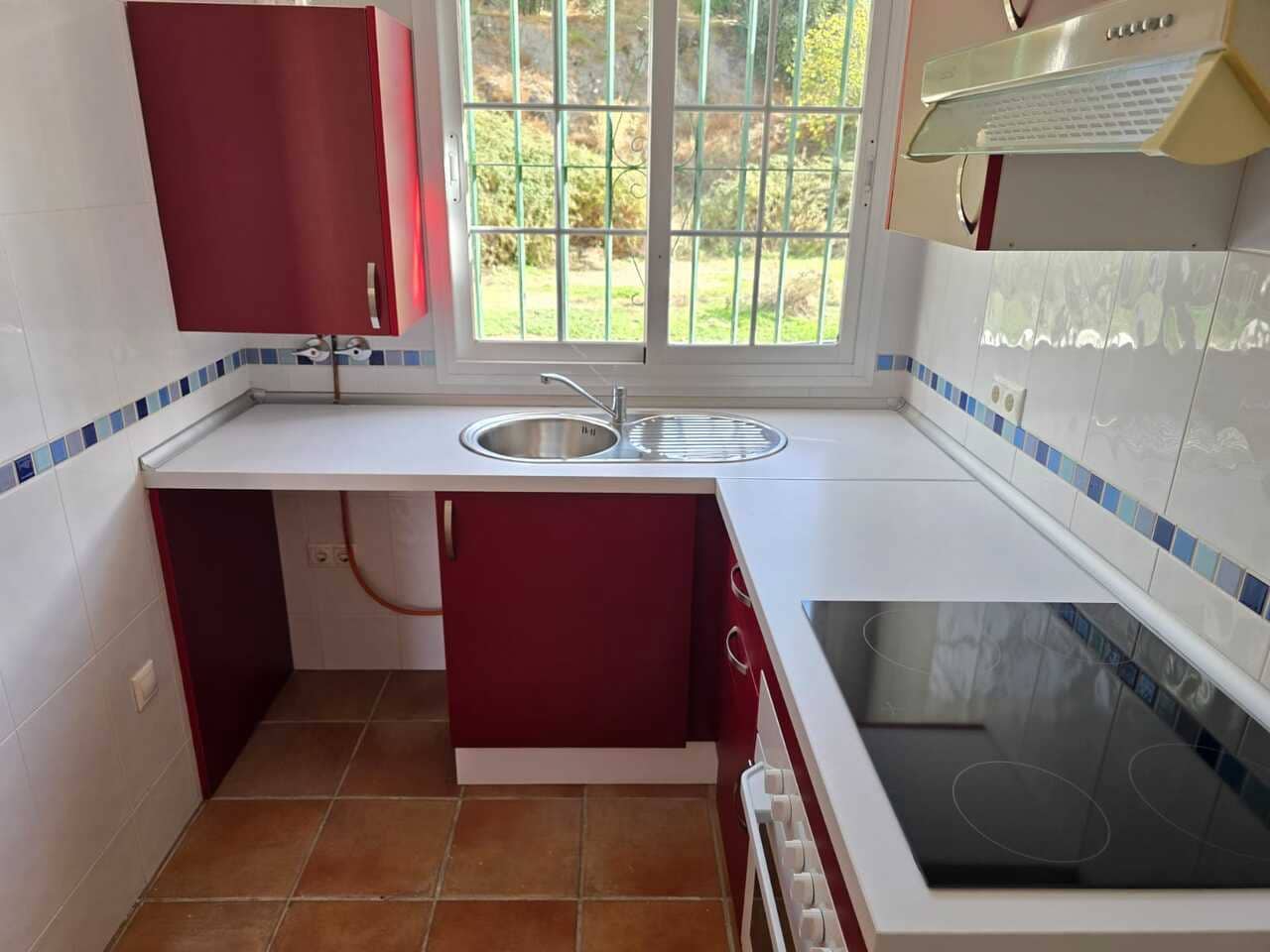 3 sovrum Hus till salu i Alcaucin med pool garage - 157 000 € (Ref: 9348466)