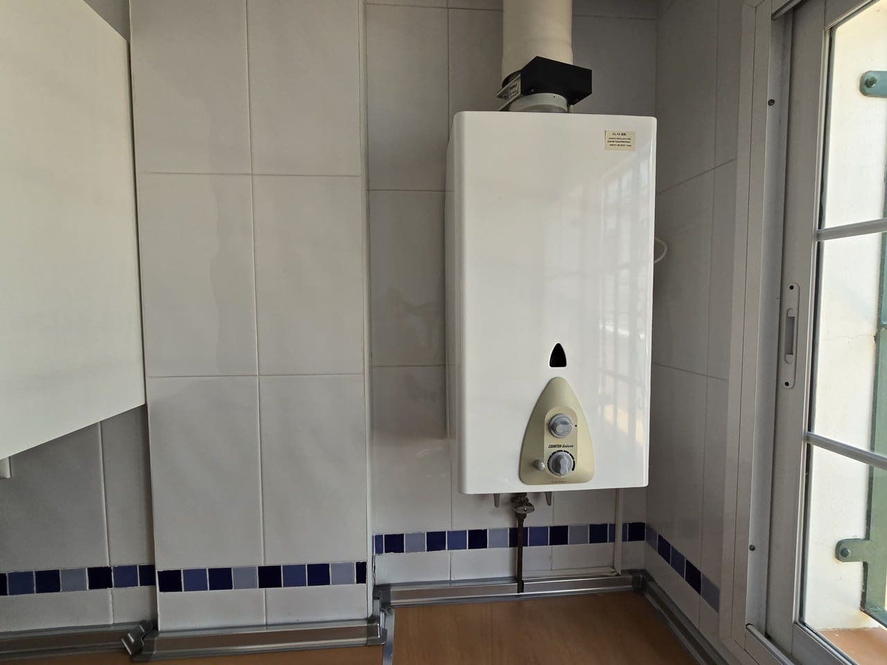 3 soveværelse Byhus til salg i Alcaucin med swimmingpool garage - € 195.000 (Ref: 9348586)