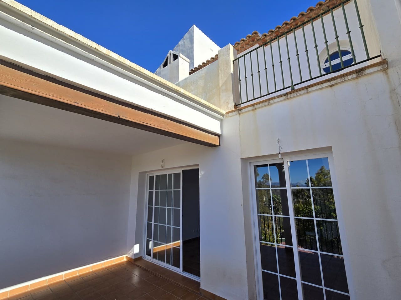 3 soveværelse Byhus til salg i Alcaucin med swimmingpool garage - € 195.000 (Ref: 9348586)