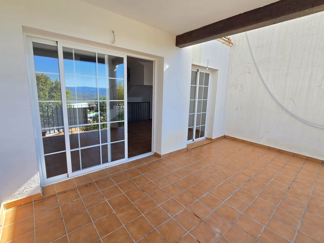 3 soveværelse Byhus til salg i Alcaucin med swimmingpool garage - € 195.000 (Ref: 9348586)