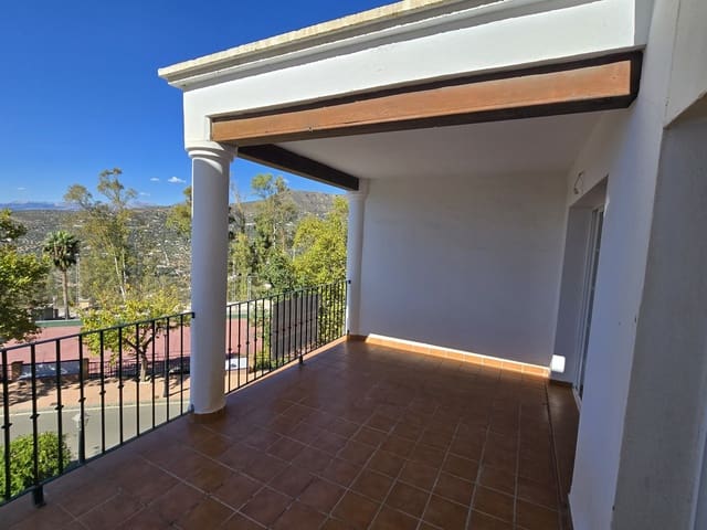 3 soveværelse Byhus til salg i Alcaucín med swimmingpool garage - € 195.000 (Ref: 9348586)