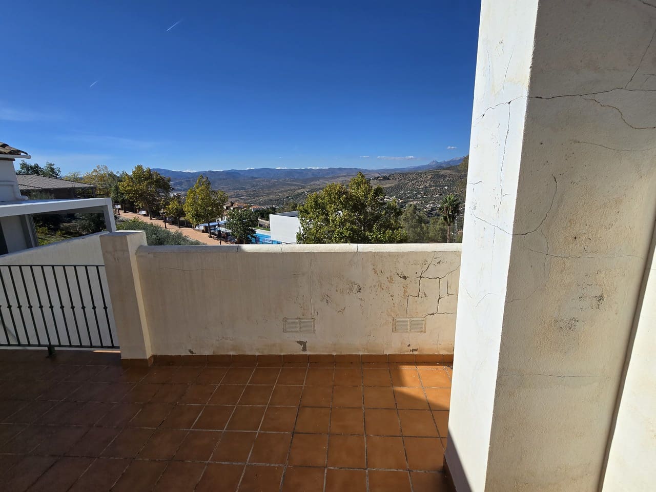 3 soveværelse Byhus til salg i Alcaucin med swimmingpool garage - € 195.000 (Ref: 9348586)