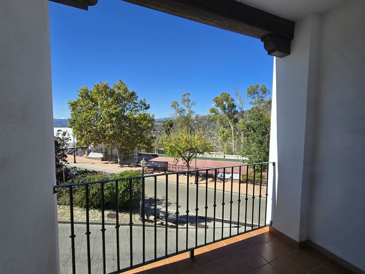 3 soveværelse Byhus til salg i Alcaucin med swimmingpool garage - € 195.000 (Ref: 9348586)