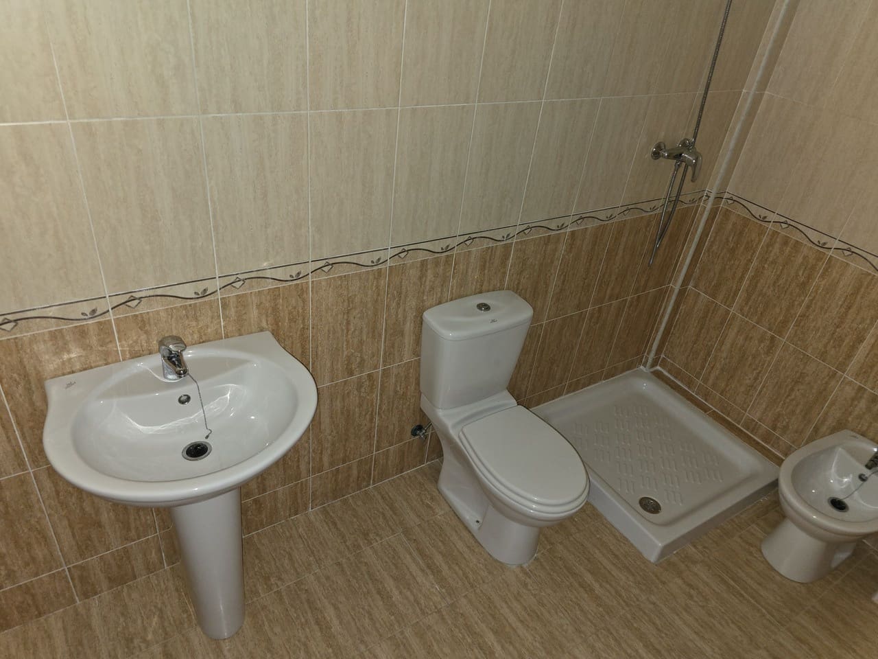 3 soveværelse Byhus til salg i Alcaucin med swimmingpool garage - € 195.000 (Ref: 9348586)