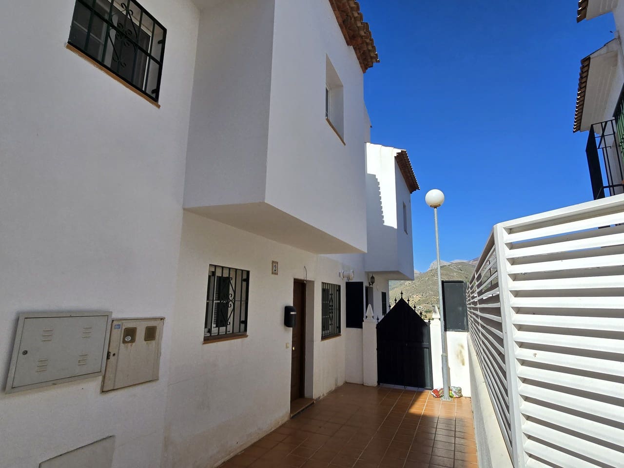 3 soveværelse Byhus til salg i Alcaucin med swimmingpool garage - € 195.000 (Ref: 9348586)