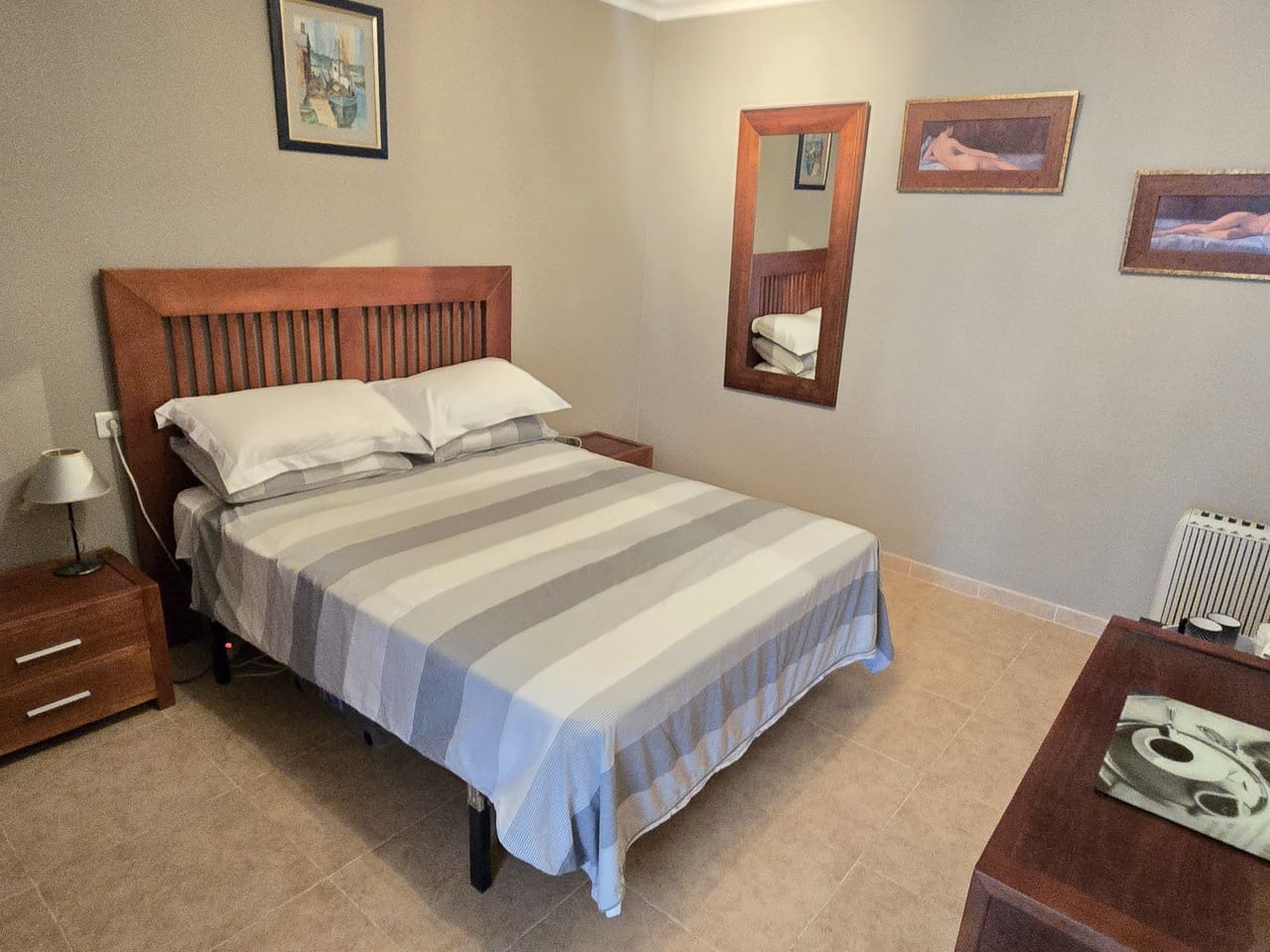 3 sypialnia Willa na sprzedaż w Alcaucin z basenem garażem - 299 000 € (Ref: 9357430)