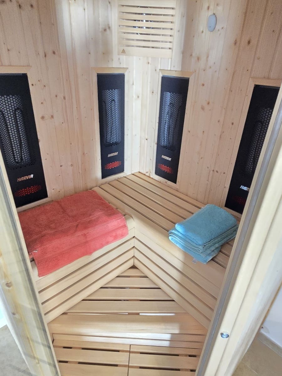 3 sypialnia Willa na sprzedaż w Alcaucin z basenem garażem - 299 000 € (Ref: 9357430)