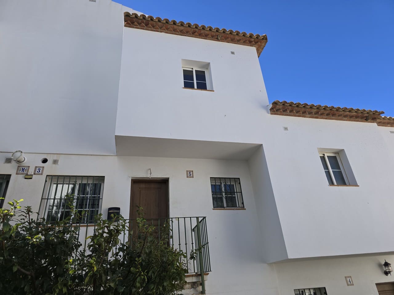 3 soveværelse Byhus til salg i Alcaucin med swimmingpool garage - € 185.000 (Ref: 9363030)