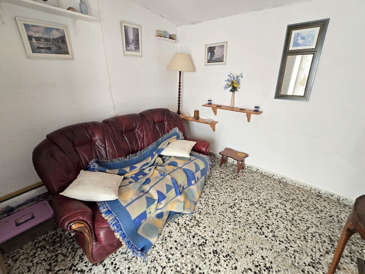 2 makuuhuone Omakotitalo myytävänä paikassa Vinuela - 65 000 € (Ref: 9386368)