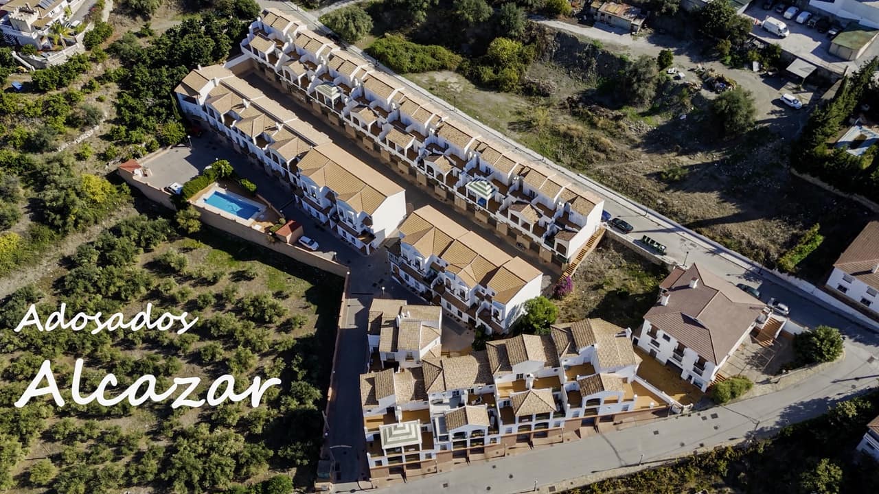 3 soveværelse Byhus til salg i Alcaucin med swimmingpool garage - € 160.000 (Ref: 9394280)