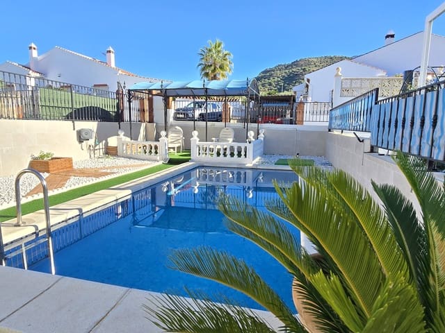 2 chambre Maison de Ville à vendre à Puente de Don Manuel, Alcaucín avec piscine garage - 169 000 € (Ref: 9395336)