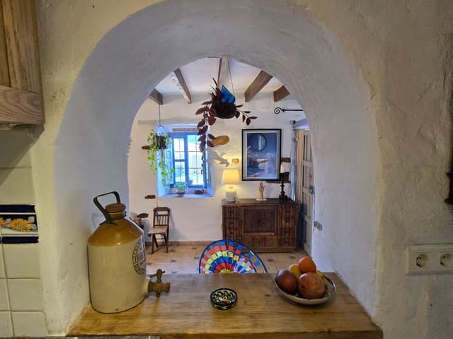 2 soveværelse Byhus til salg i Viñuela med garage - € 179.000 (Ref: 9402598)