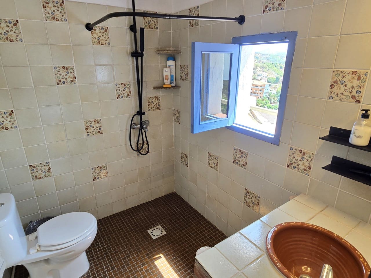 2 bedroom Townhouse for sale in Vinuela with garage - € 179,950 (Ref: 9402598)