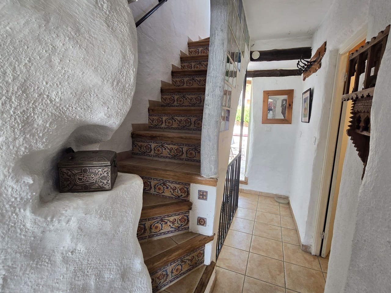 2 bedroom Townhouse for sale in Vinuela with garage - € 179,950 (Ref: 9402598)