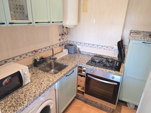 1 Zimmer Apartment zu verkaufen in Alcaucín mit Garage - 98.000 € (Ref: 9462932)