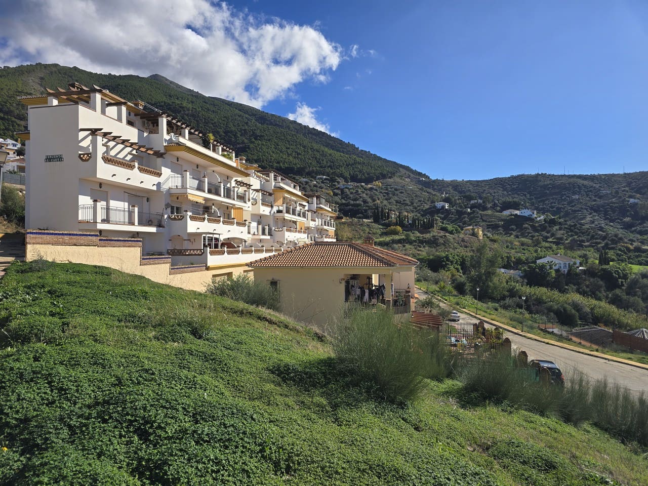 1 Zimmer Apartment zu verkaufen in Alcaucin mit Garage - 98.000 € (Ref: 9462932)