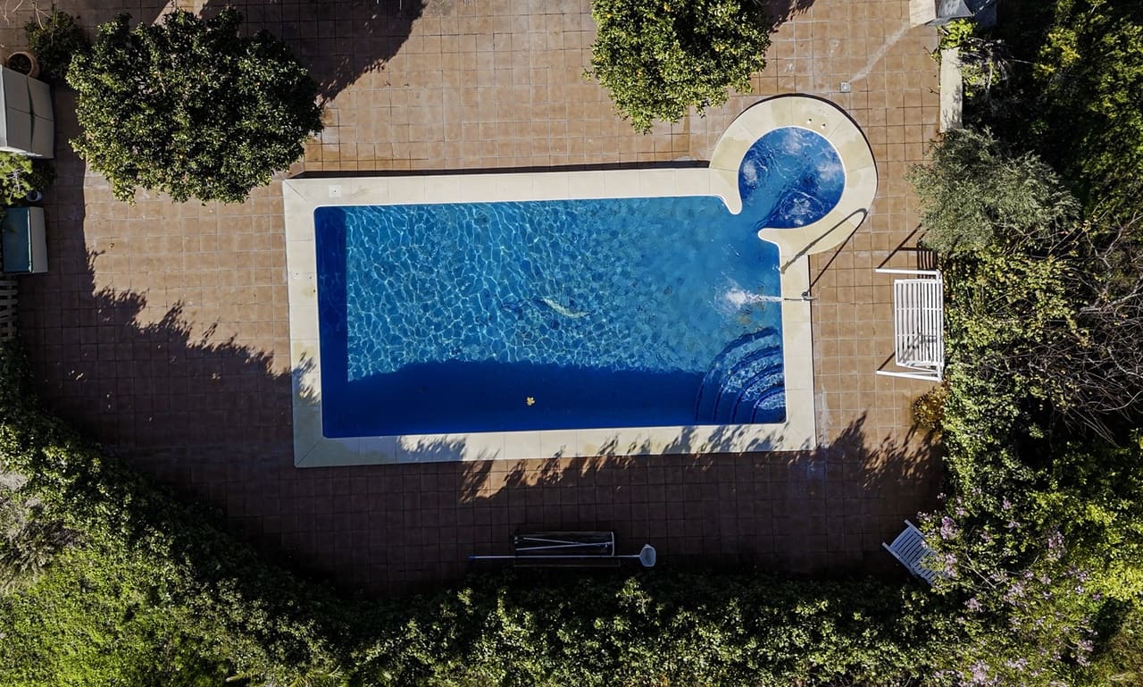 6 bedroom Villa for sale in Periana with pool garage - € 575,000 (Ref: 9466191)