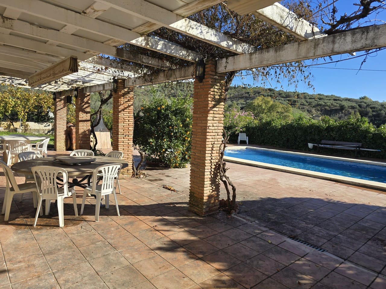 6 bedroom Villa for sale in Periana with pool garage - € 575,000 (Ref: 9466191)