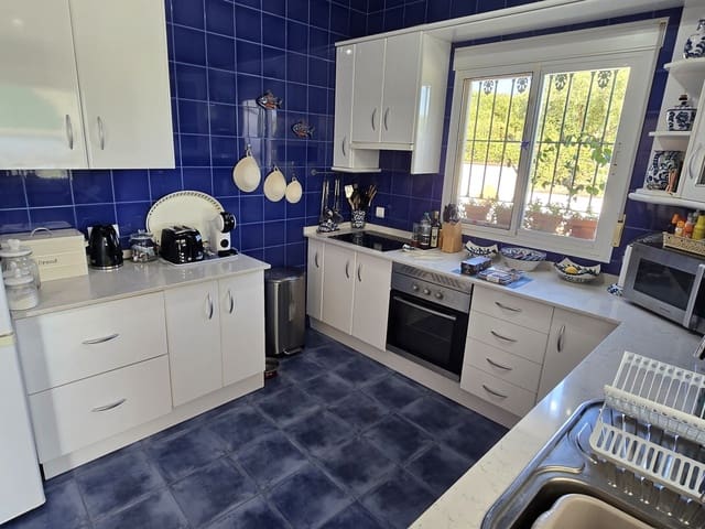 3 chambre Villa/Maison à vendre à Viñuela avec piscine - 497 500 € (Ref: 9469001)