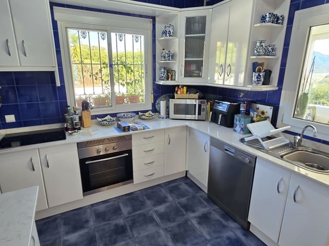 3 chambre Villa/Maison à vendre à Viñuela avec piscine - 497 500 € (Ref: 9469001)