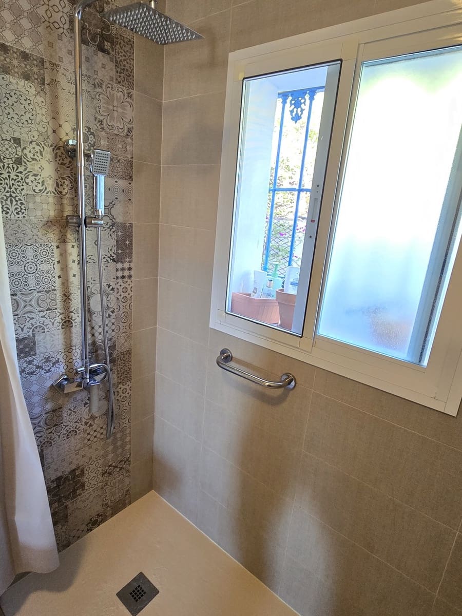 3 chambre Villa/Maison à vendre à Vinuela avec piscine - 497 500 € (Ref: 9469001)