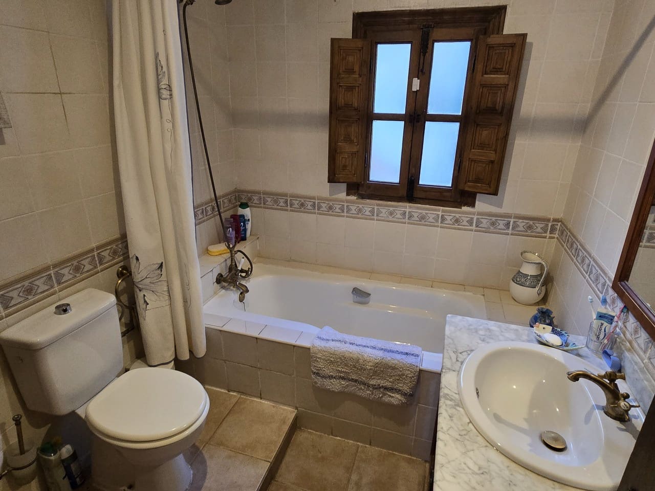 4 chambre Villa/Maison à vendre à Alcaucin avec piscine garage - 349 500 € (Ref: 9469929)