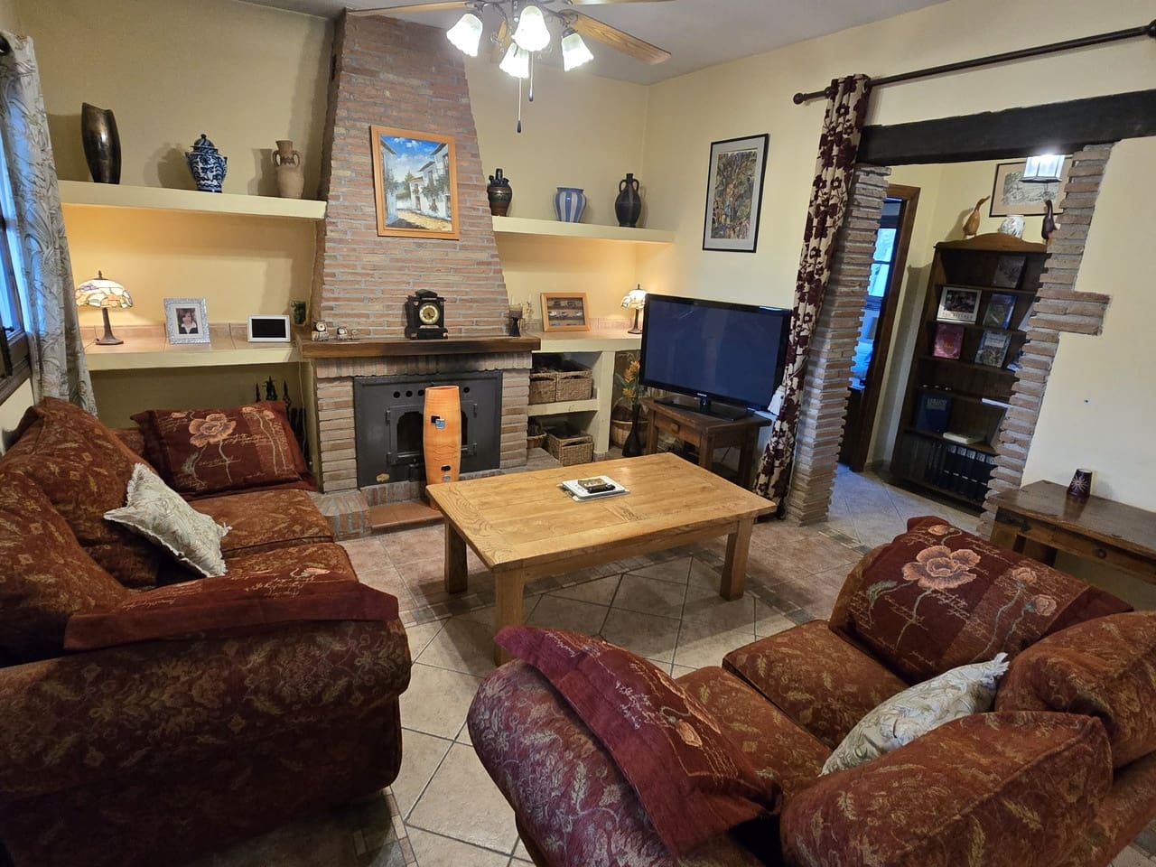 4 chambre Villa/Maison à vendre à Alcaucin avec piscine garage - 349 500 € (Ref: 9469929)