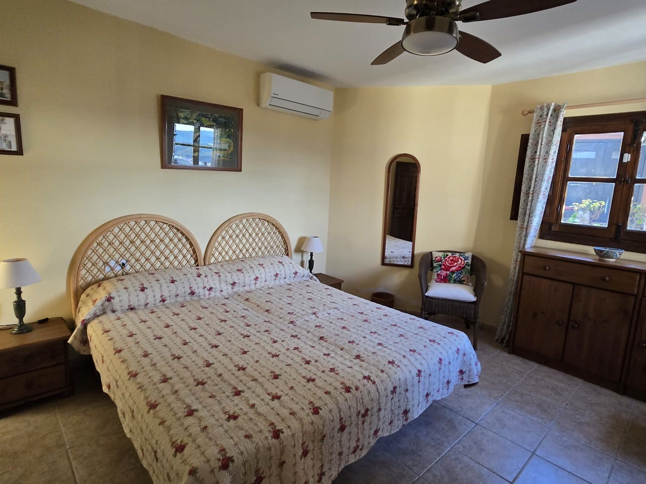 4 chambre Villa/Maison à vendre à Alcaucin avec piscine garage - 349 500 € (Ref: 9469929)