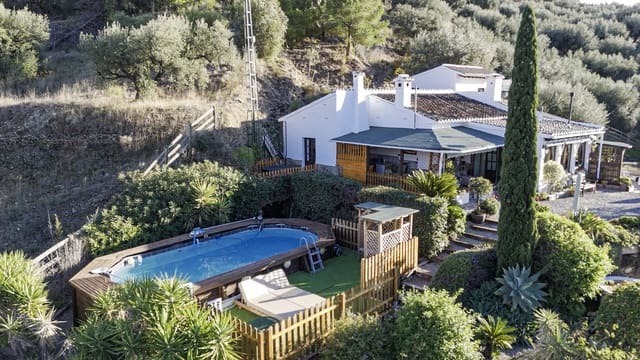 4 chambre Villa/Maison à vendre à Alcaucín avec piscine garage - 349 500 € (Ref: 9469929)