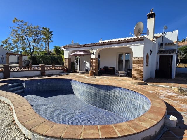 2 soveværelse Villa til salg i Viñuela med swimmingpool garage - € 259.000 (Ref: 9502931)