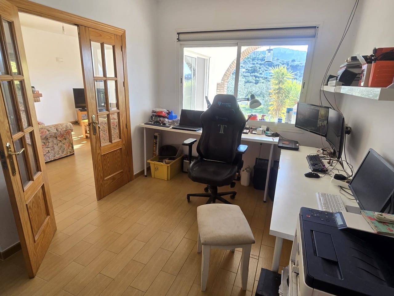 5 bedroom Villa for sale in Alcaucin with pool garage - € 449,000 (Ref: 9503288)