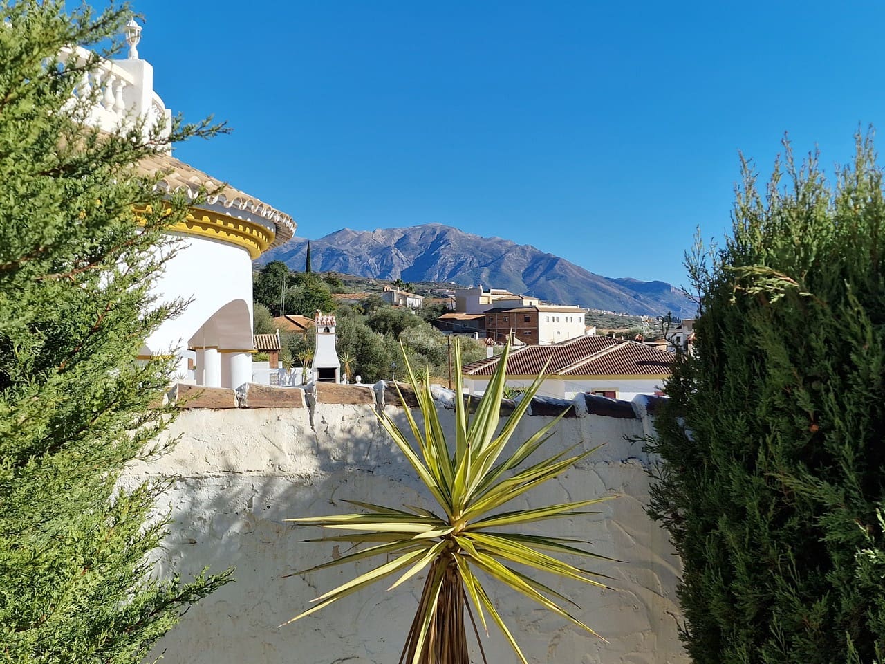 2 makuuhuone Huvila myytävänä paikassa Mondron mukana uima-altaan 
autotalli - 295 000 € (Ref: 9524623)