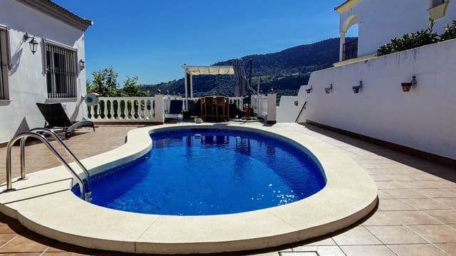 2 bedroom Villa for sale in Mondron, Periana with pool garage - € 295,000 (Ref: 9524623)