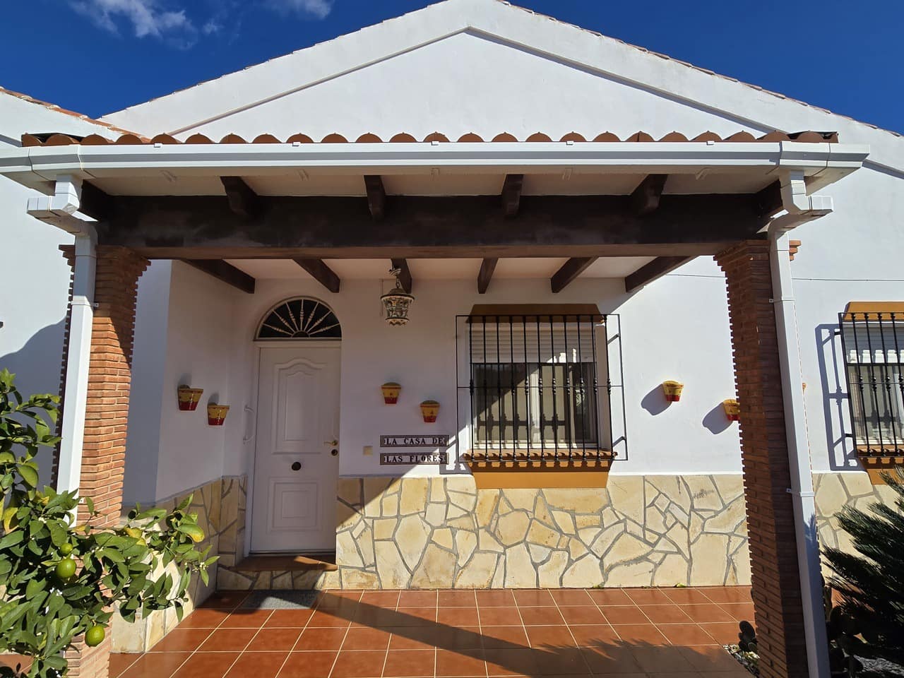3 Zimmer Villa zu verkaufen in Vinuela mit Garage - 275.000 € (Ref: 9534806)
