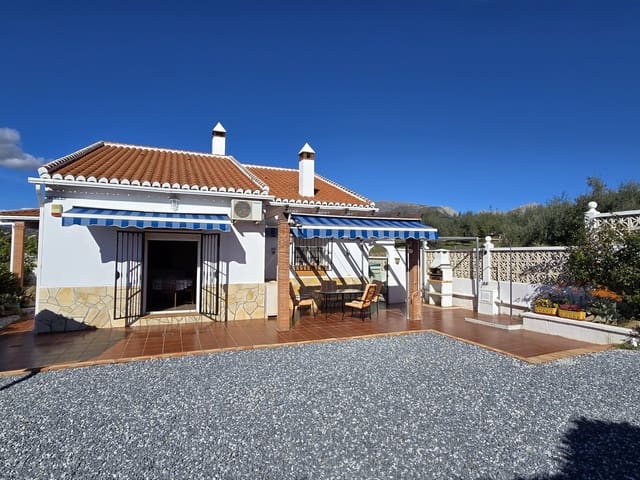 3 Zimmer Villa zu verkaufen in Viñuela mit Garage - 275.000 € (Ref: 9534806)