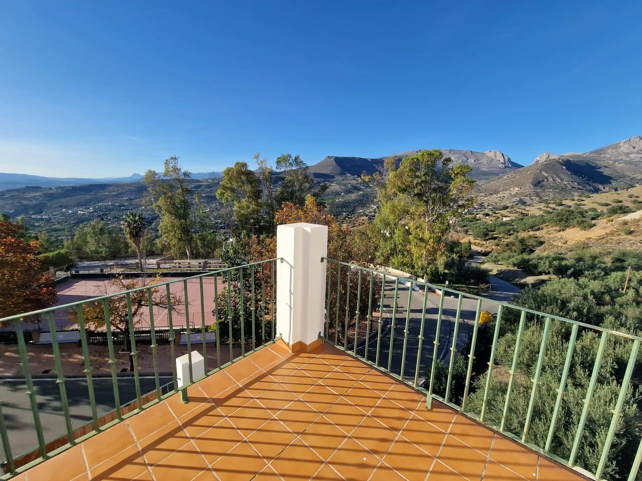 3 soverom Hus til salgs i Alcaucin med svømmebasseng garasje - € 220 000 (Ref: 9558967)