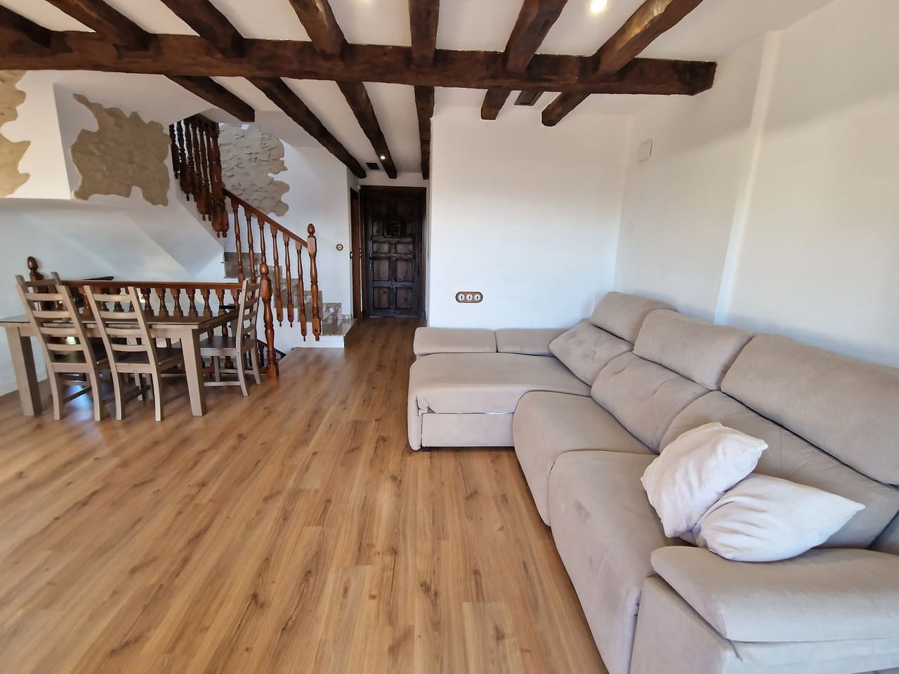 3 soverom Hus til salgs i Alcaucin med svømmebasseng garasje - € 220 000 (Ref: 9558967)