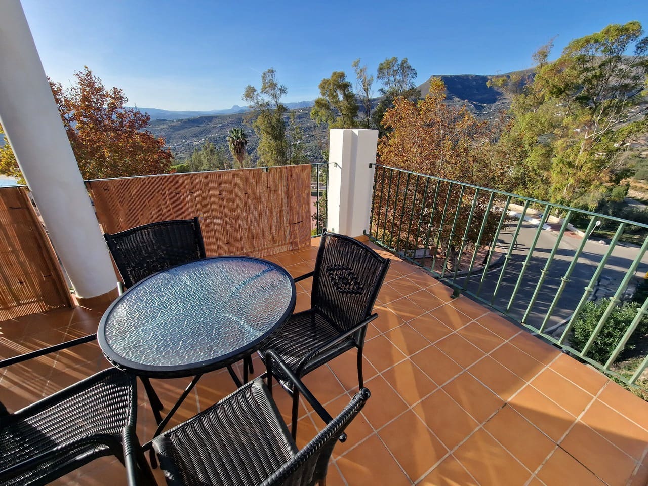 3 soverom Hus til salgs i Alcaucin med svømmebasseng garasje - € 220 000 (Ref: 9558967)