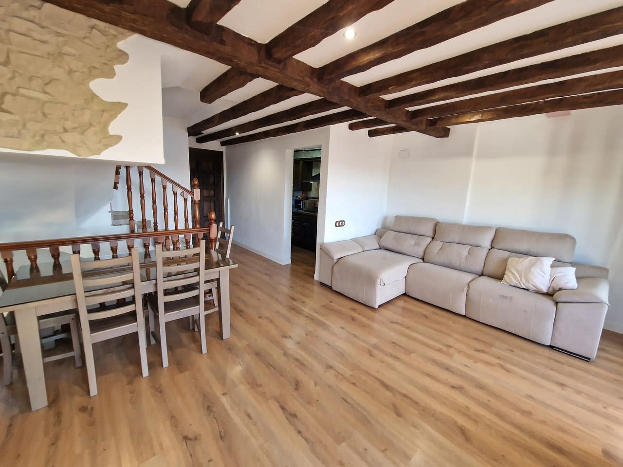 3 soverom Hus til salgs i Alcaucin med svømmebasseng garasje - € 220 000 (Ref: 9558967)