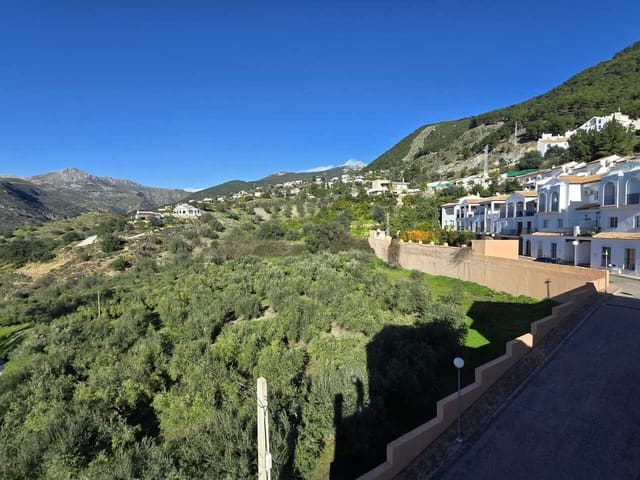 3 bedroom Townhouse for sale in Alcaucín with pool garage - € 220,000 (Ref: 9558967)