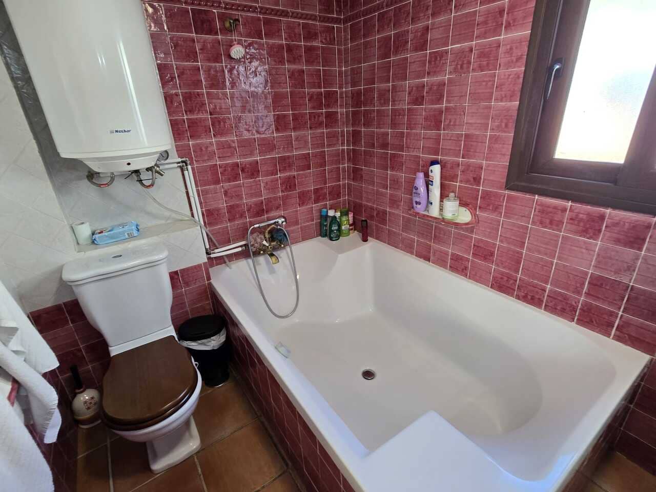 3 bedroom Townhouse for sale in Alcaucin with pool garage - € 220,000 (Ref: 9558967)