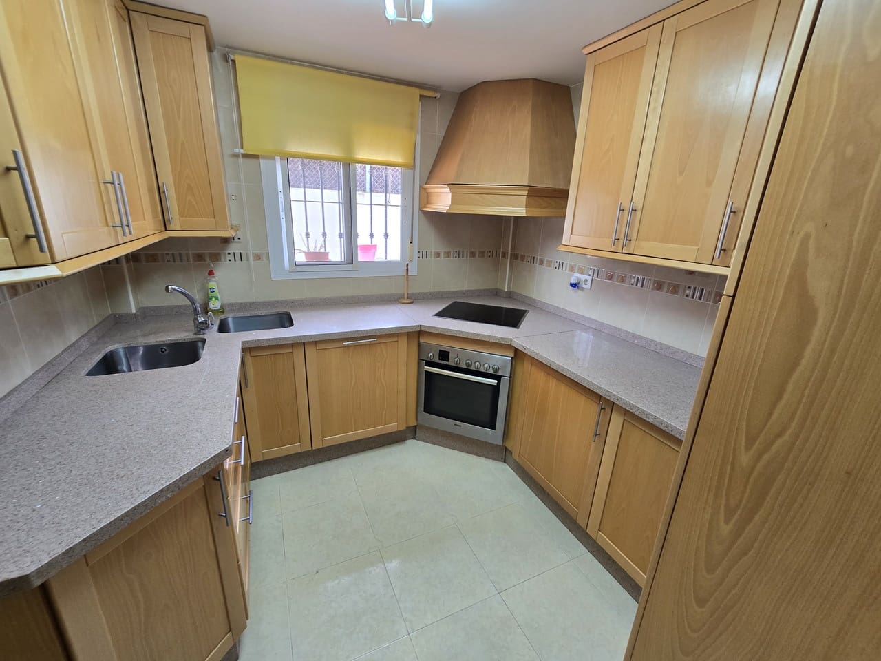 2 soveværelse Villa til salg i Vinuela med garage - € 169.950 (Ref: 9559273)