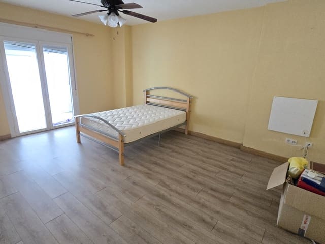 2 Zimmer Villa zu verkaufen in Viñuela mit Garage - 169.950 € (Ref: 9559273)