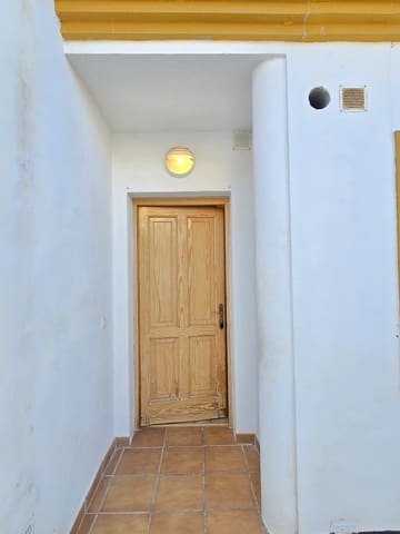 2 bedroom Villa for sale in Viñuela with garage - € 169,950 (Ref: 9559273)