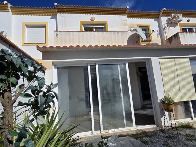 2 makuuhuone Huvila myytävänä paikassa Viñuela mukana 
autotalli - 169 950 € (Ref: 9559273)