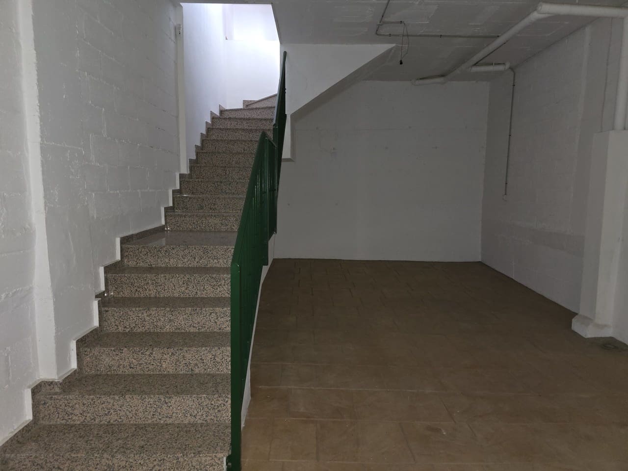 3 quarto Casa em Banda para venda em Alcaucin com piscina garagem - 195 000 € (Ref: 9569478)