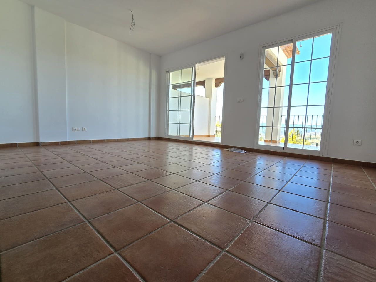 3 quarto Casa em Banda para venda em Alcaucin com piscina garagem - 195 000 € (Ref: 9569478)